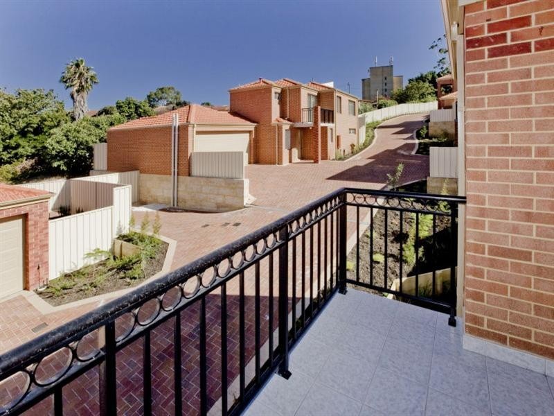 4/55 Kirkham Hill Terrace, Maylands WA 6051