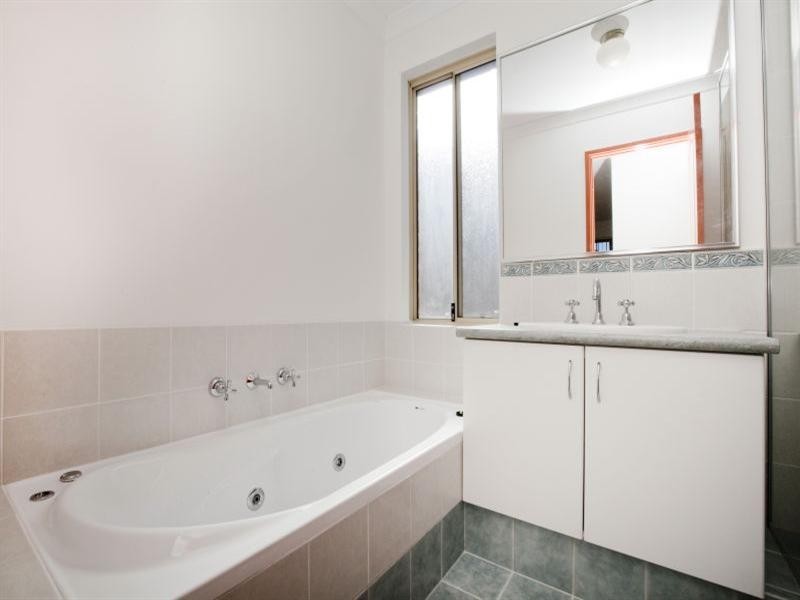 4/55 Kirkham Hill Terrace, Maylands WA 6051