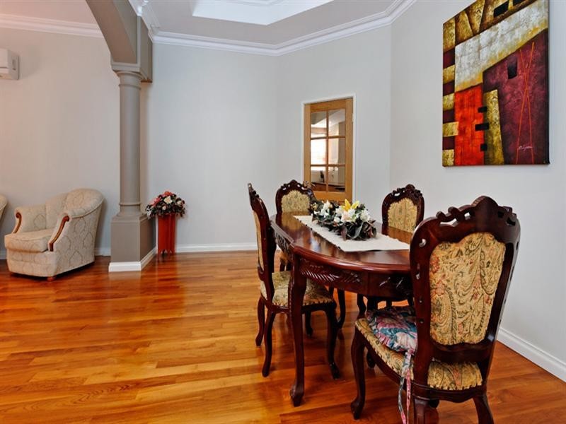 10 Kokoda Boulevard, Dianella WA 6059