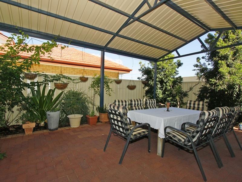 1 Guildford Road, Bassendean WA 6054