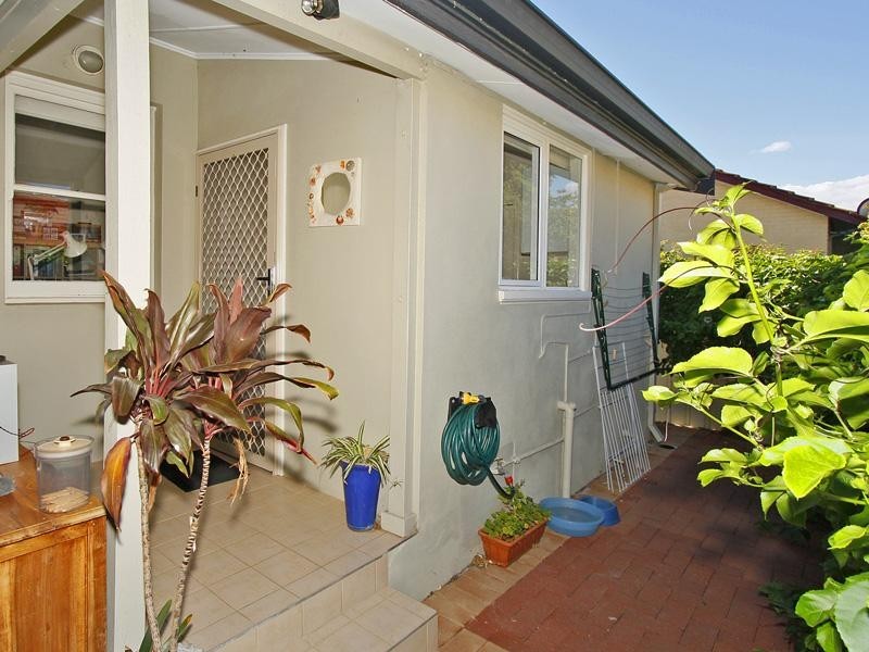 1 Guildford Road, Bassendean WA 6054