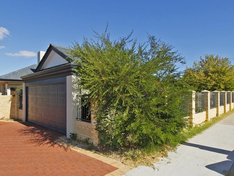 1 Guildford Road, Bassendean WA 6054