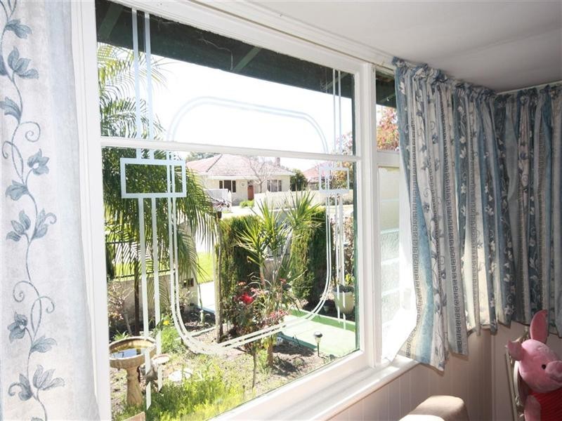 17 Holmesdale Road, Woodbridge WA 6056