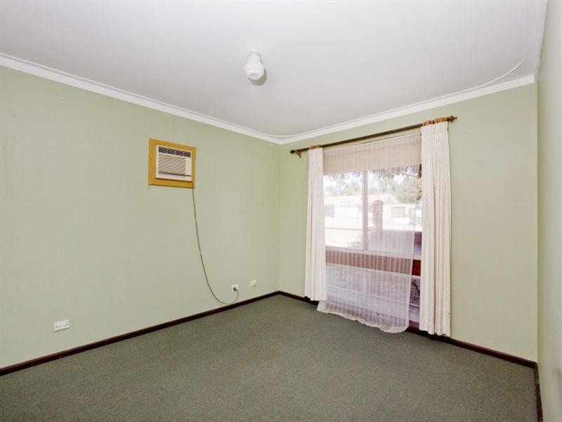 31 Broadway, Embleton WA 6062