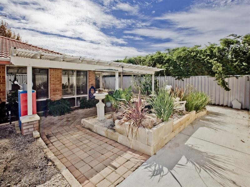 30 Hamelin Drive, Ballajura WA 6066