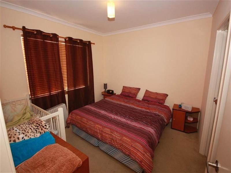 8A Poynings Street, Westminster WA 6061