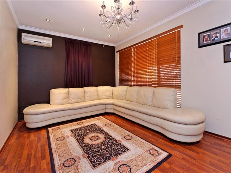 624 Light Street, Dianella WA 6059