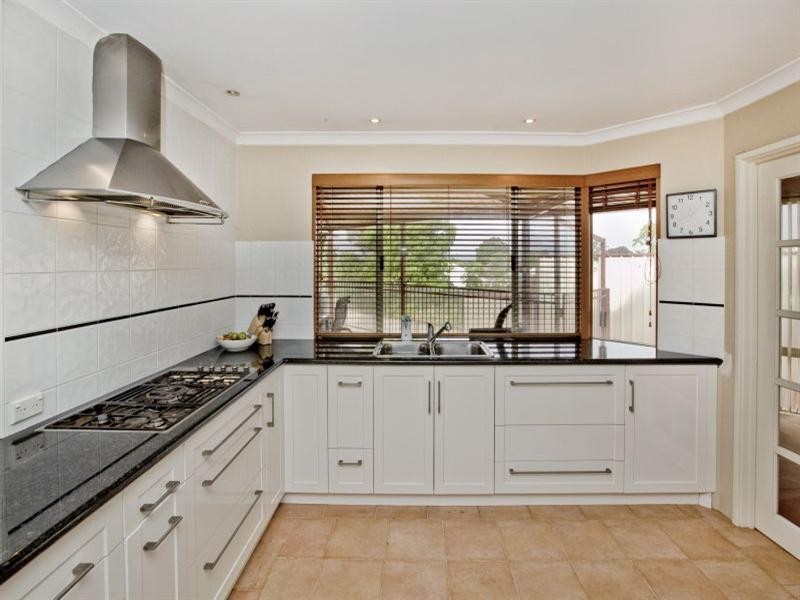 86 Ida Street, Eden Hill WA 6054