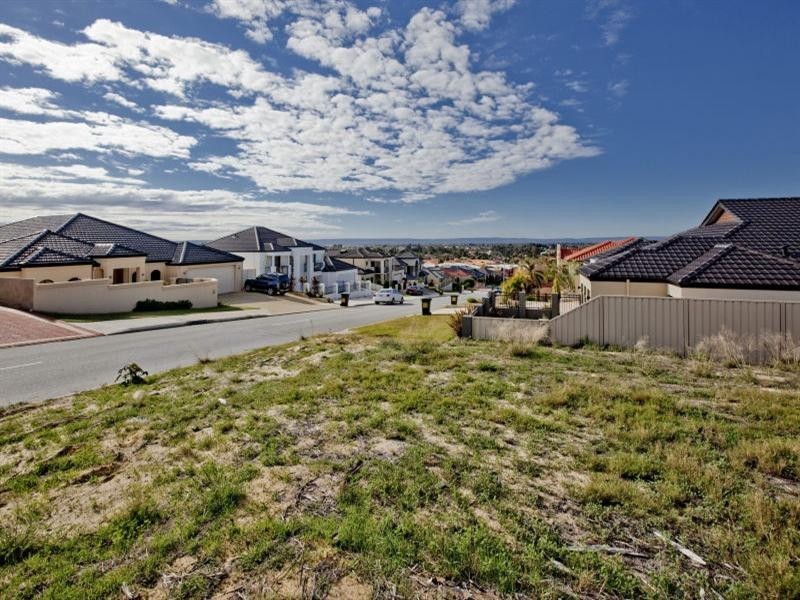 17 Cherrywood Avenue, Dianella WA 6059