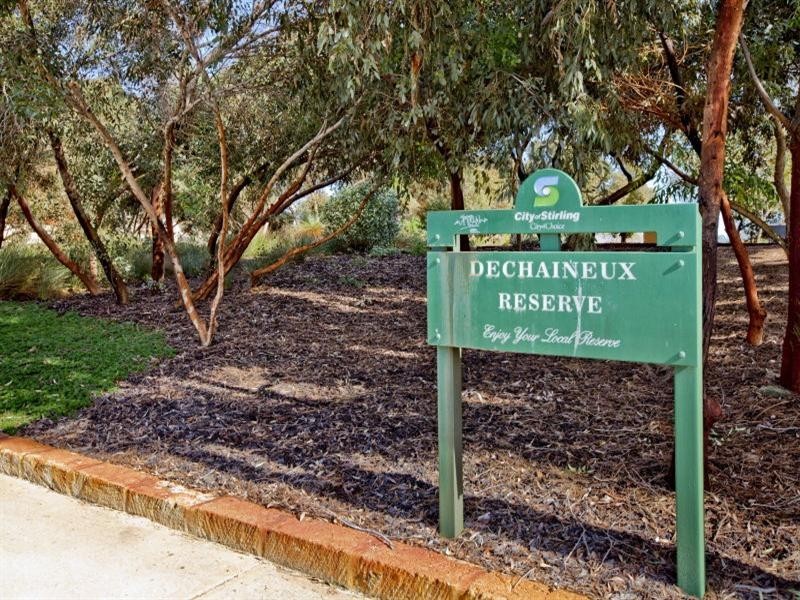 17 Cherrywood Avenue, Dianella WA 6059