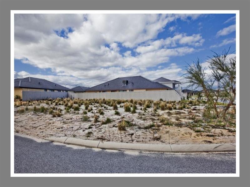 8 Cottontree Lane, Beechboro WA 6063