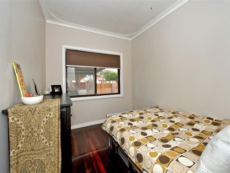 382a Coode Street, Dianella WA 6059