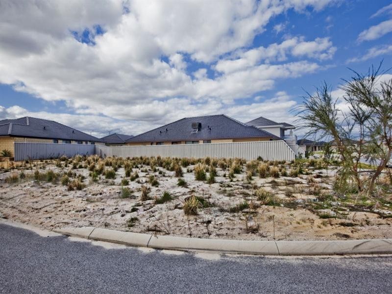 8 Cottontree Lane, Beechboro WA 6063