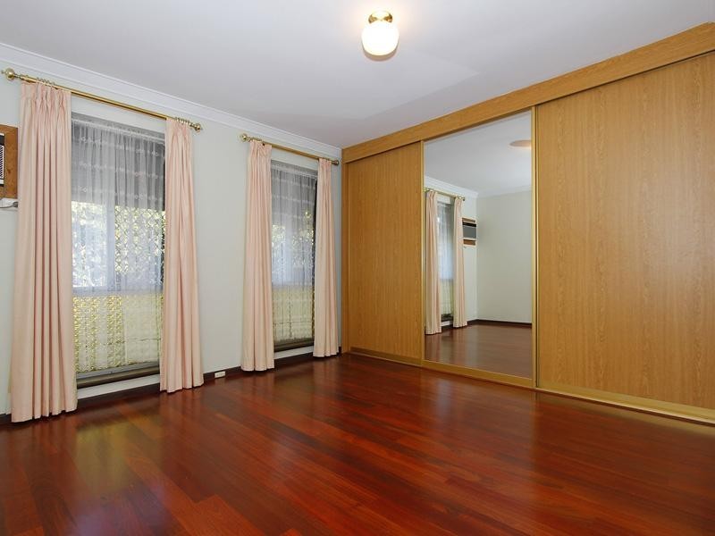 90 Leeds Street, Dianella WA 6059