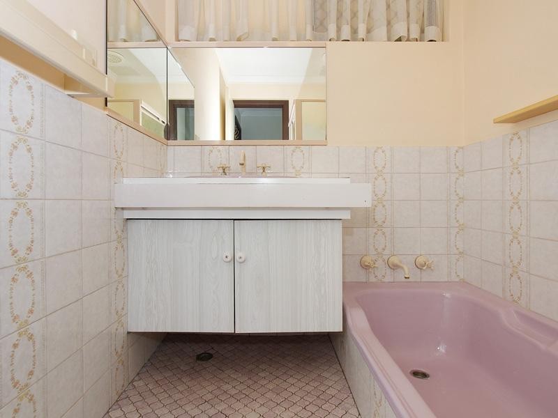 90 Leeds Street, Dianella WA 6059