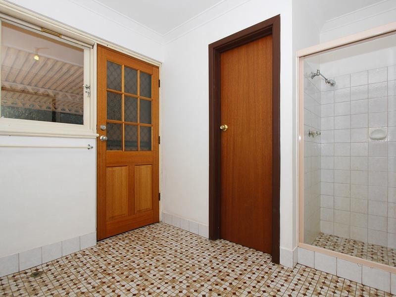 90 Leeds Street, Dianella WA 6059