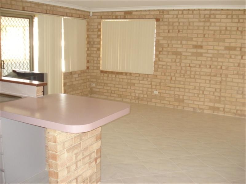 12 Cherwell Avenue, Beechboro WA 6063