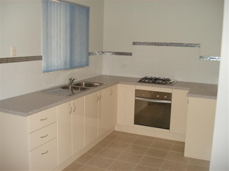 5 Gloves Place, Beechboro WA 6063