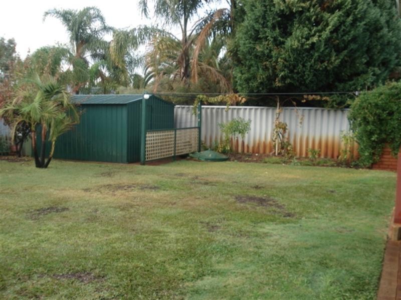 4 Gambia Court, Beechboro WA 6063