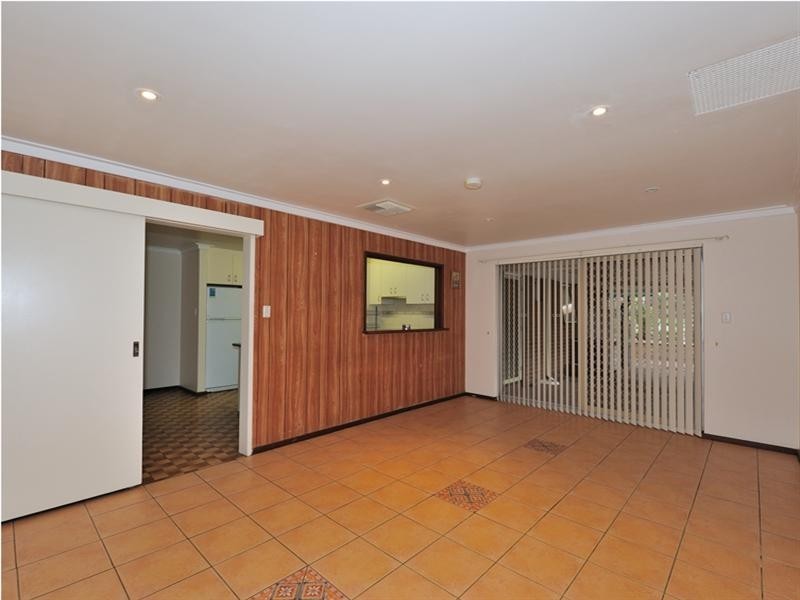 39 Maguire Avenue, Beechboro WA 6063