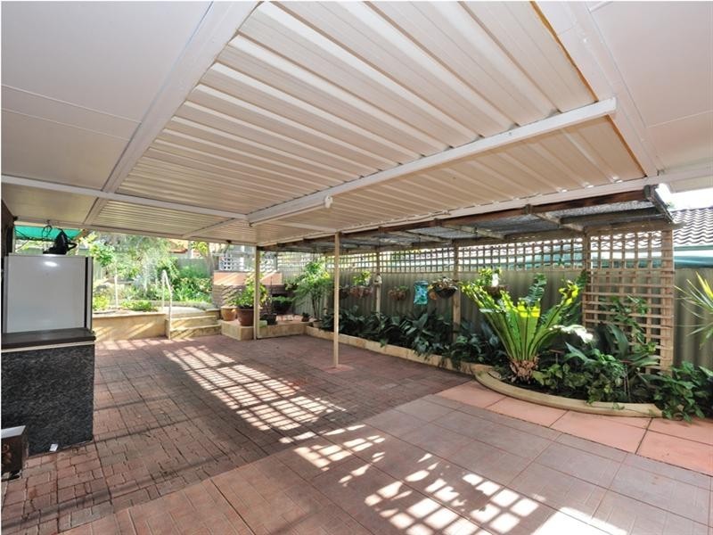 39 Maguire Avenue, Beechboro WA 6063