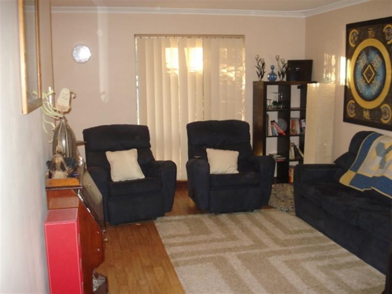 65 Mary Crescent, Eden Hill WA 6054