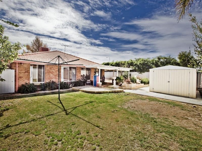 30 Hamelin Drive, Ballajura WA 6066