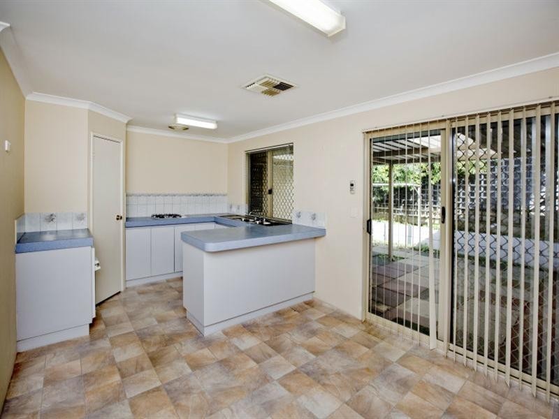 2/131 Shakespeare Avenue (off Homer St), Yokine WA 6060