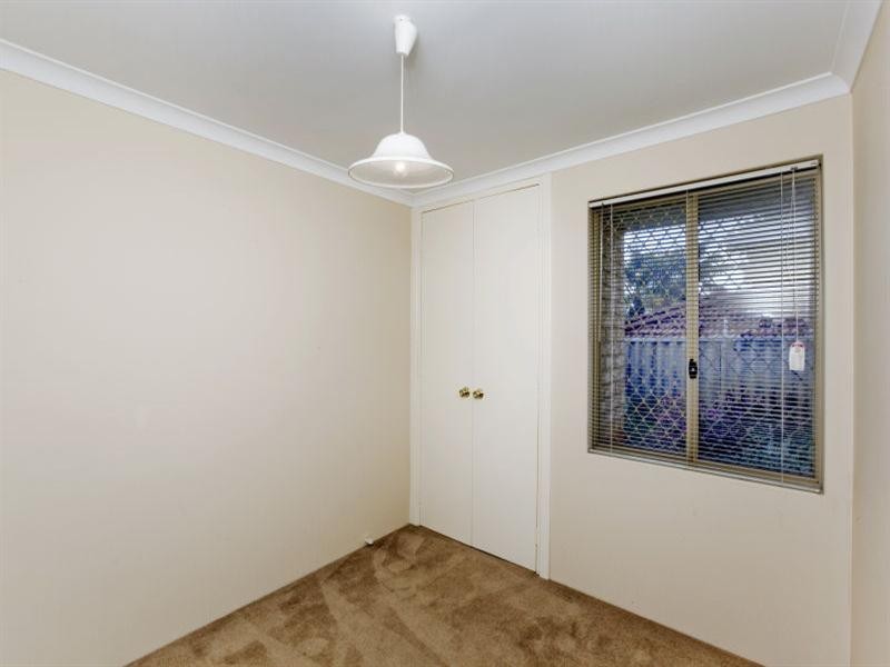 2/131 Shakespeare Avenue (off Homer St), Yokine WA 6060