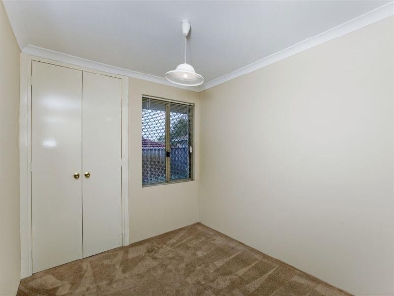 2/131 Shakespeare Avenue (off Homer St), Yokine WA 6060