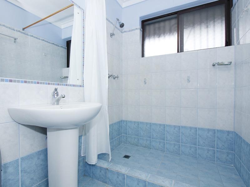 7 Guy Court, Beechboro WA 6063