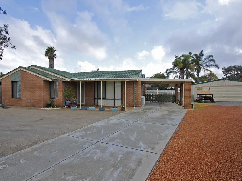 7 Guy Court, Beechboro WA 6063
