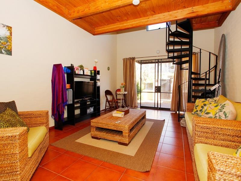 4 Little Shenton Lane, Northbridge WA 6003