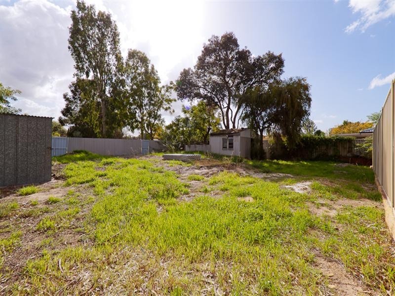 27A Temby Street, Beckenham WA 6107