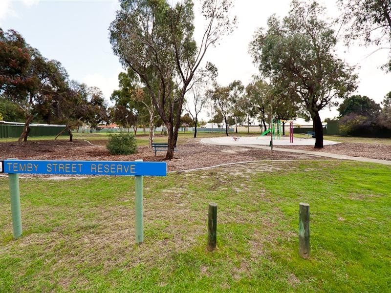 27A Temby Street, Beckenham WA 6107