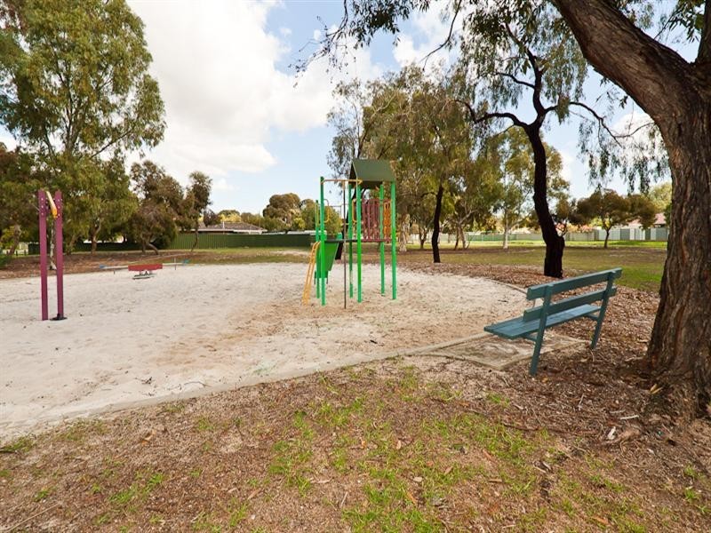 27A Temby Street, Beckenham WA 6107