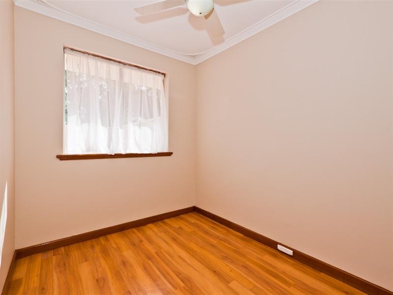 27B Temby Street, Beckenham WA 6107