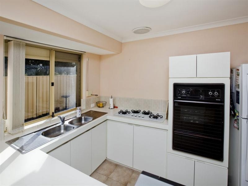 84B Naunton Way, Eden Hill WA 6054