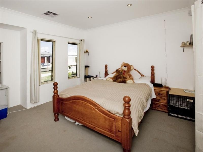 53 Redington Drive, Butler WA 6036