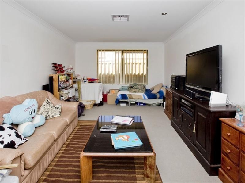 53 Redington Drive, Butler WA 6036