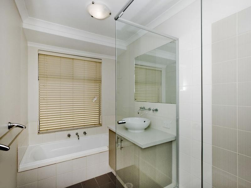 12 Colorino Avenue, Caversham WA 6055