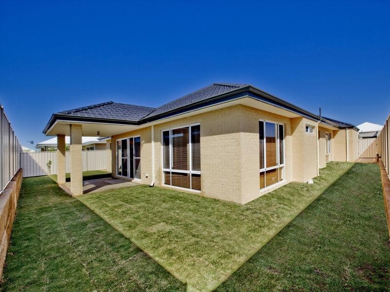 12 Colorino Avenue, Caversham WA 6055