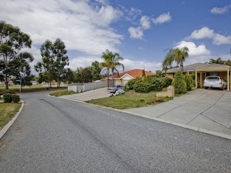 5 Dusky Lane, Mirrabooka WA 6061