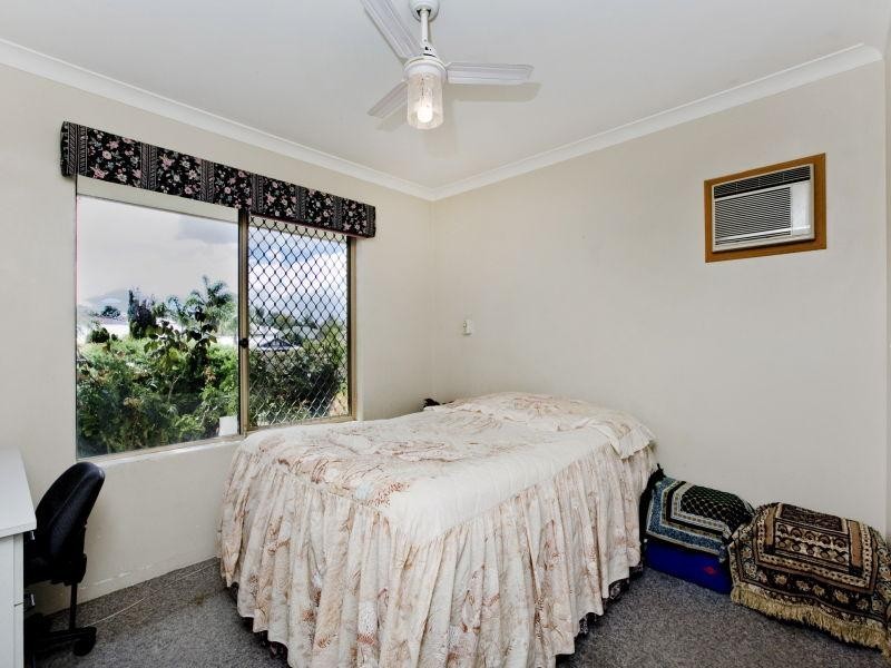 5 Dusky Lane, Mirrabooka WA 6061