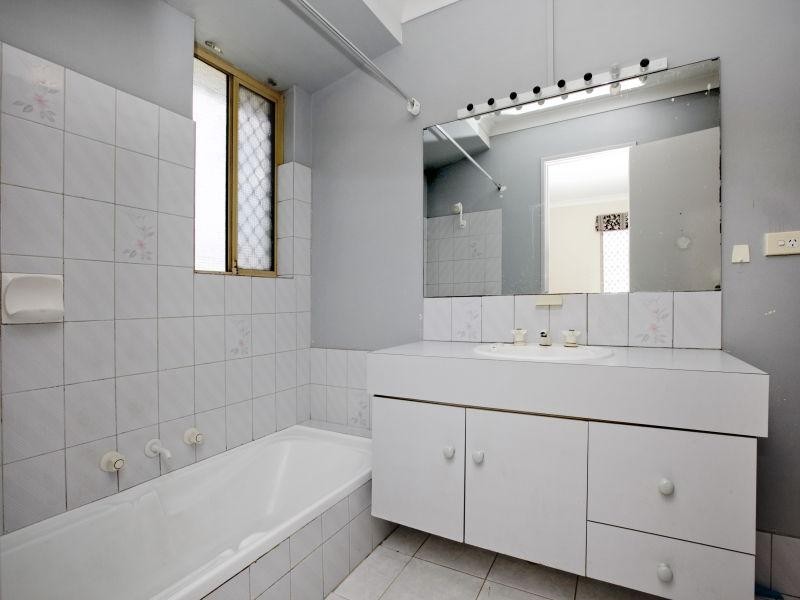 5 Dusky Lane, Mirrabooka WA 6061