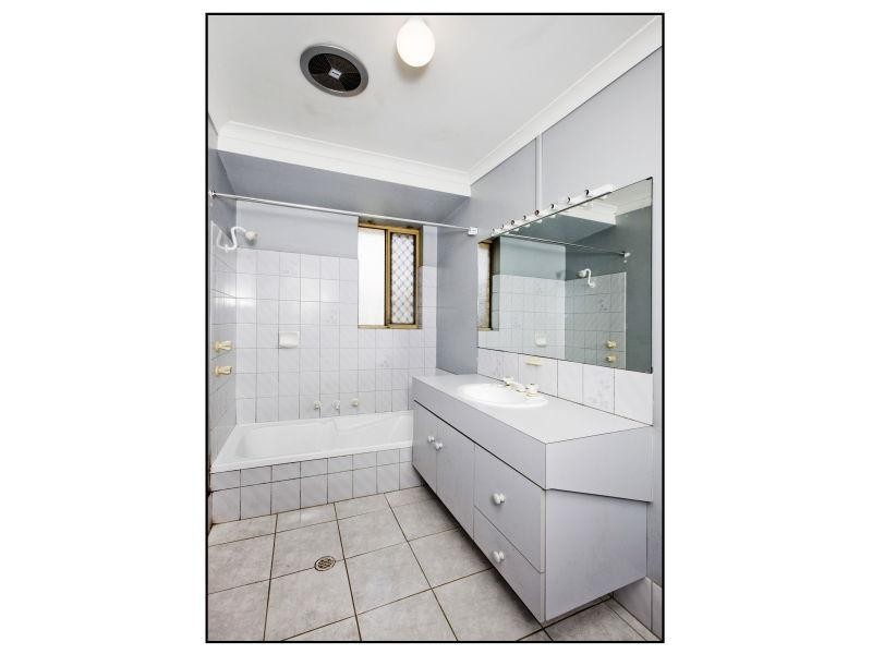 5 Dusky Lane, Mirrabooka WA 6061