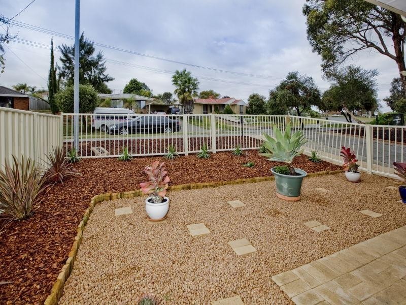 33 Wintersweet Ramble, Mirrabooka WA 6061