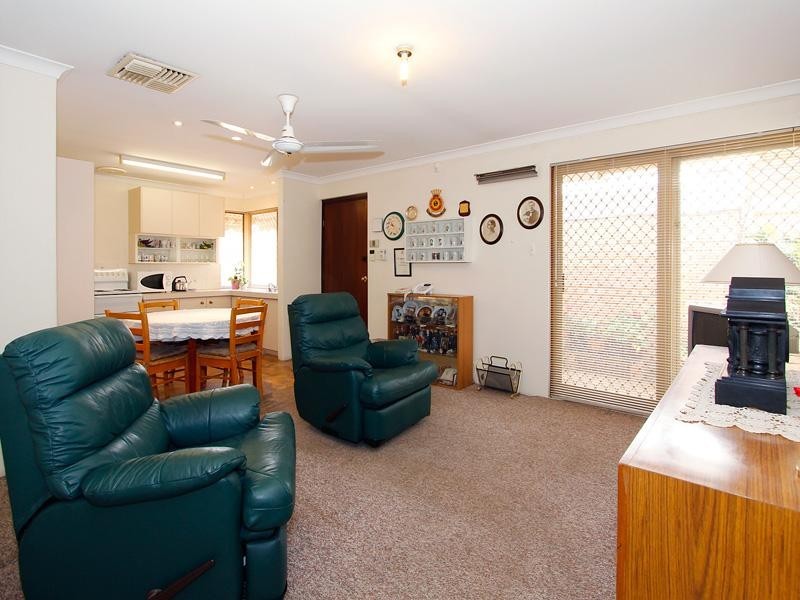 11/10 Dolan Way, Lockridge WA 6054