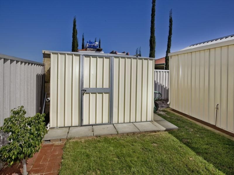 31 Whimbrel Parade, Beechboro WA 6063