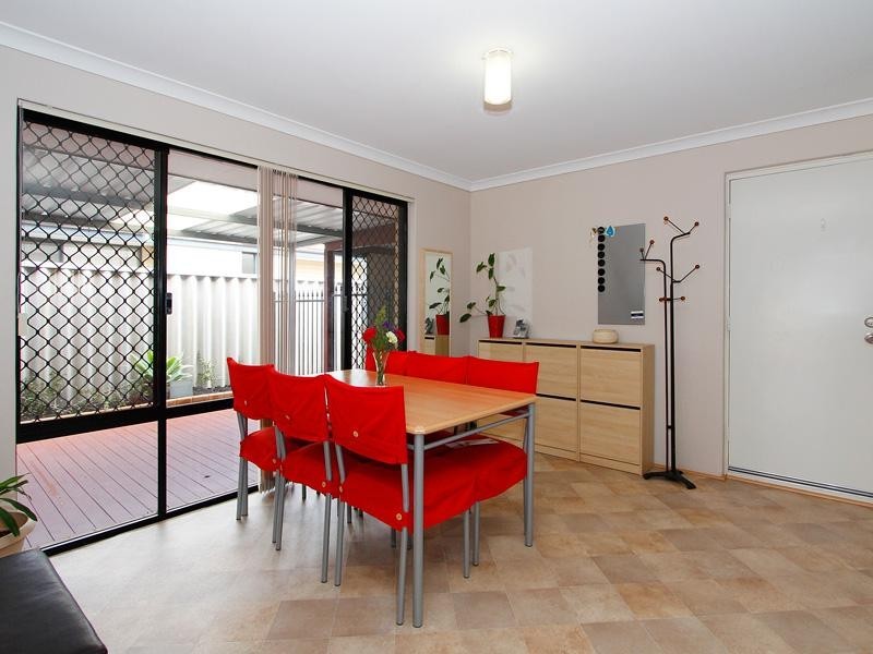 33 Hillwater Prom, Beechboro WA 6063